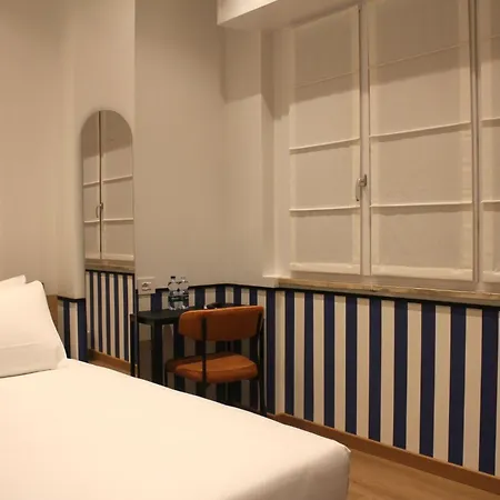 Homa Certosa District Hotel 2*