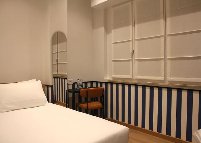 Homa Certosa District Отель 2*